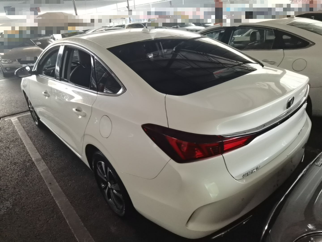 Eado 2021 PLUS NE 1.4T GDI DCT Premium photo 4