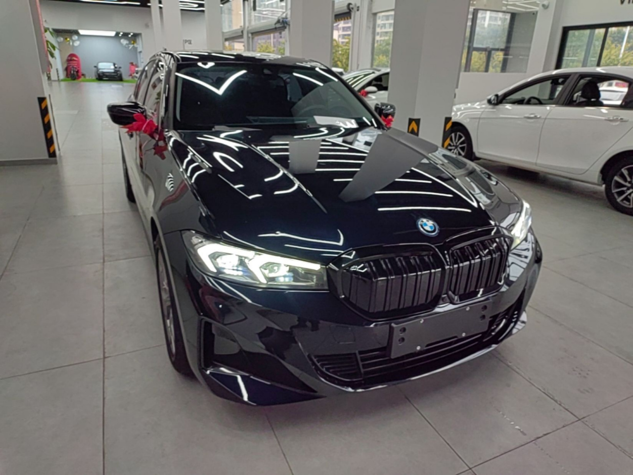 i3 2024 eDrive 35 L photo 3