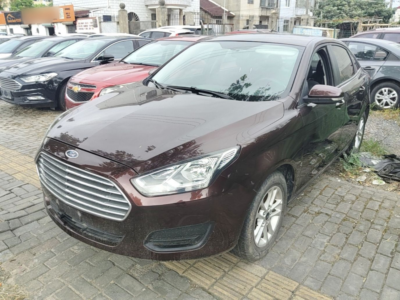 Escort 2019 Facelift 1.5L MT China VI