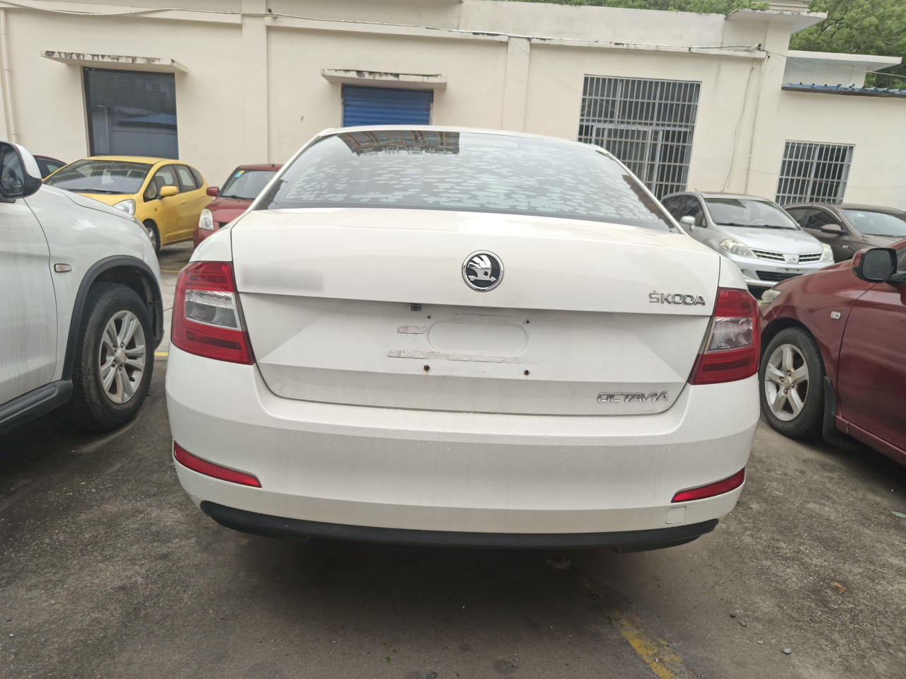Octavia 2016 1.6L AT photo 3
