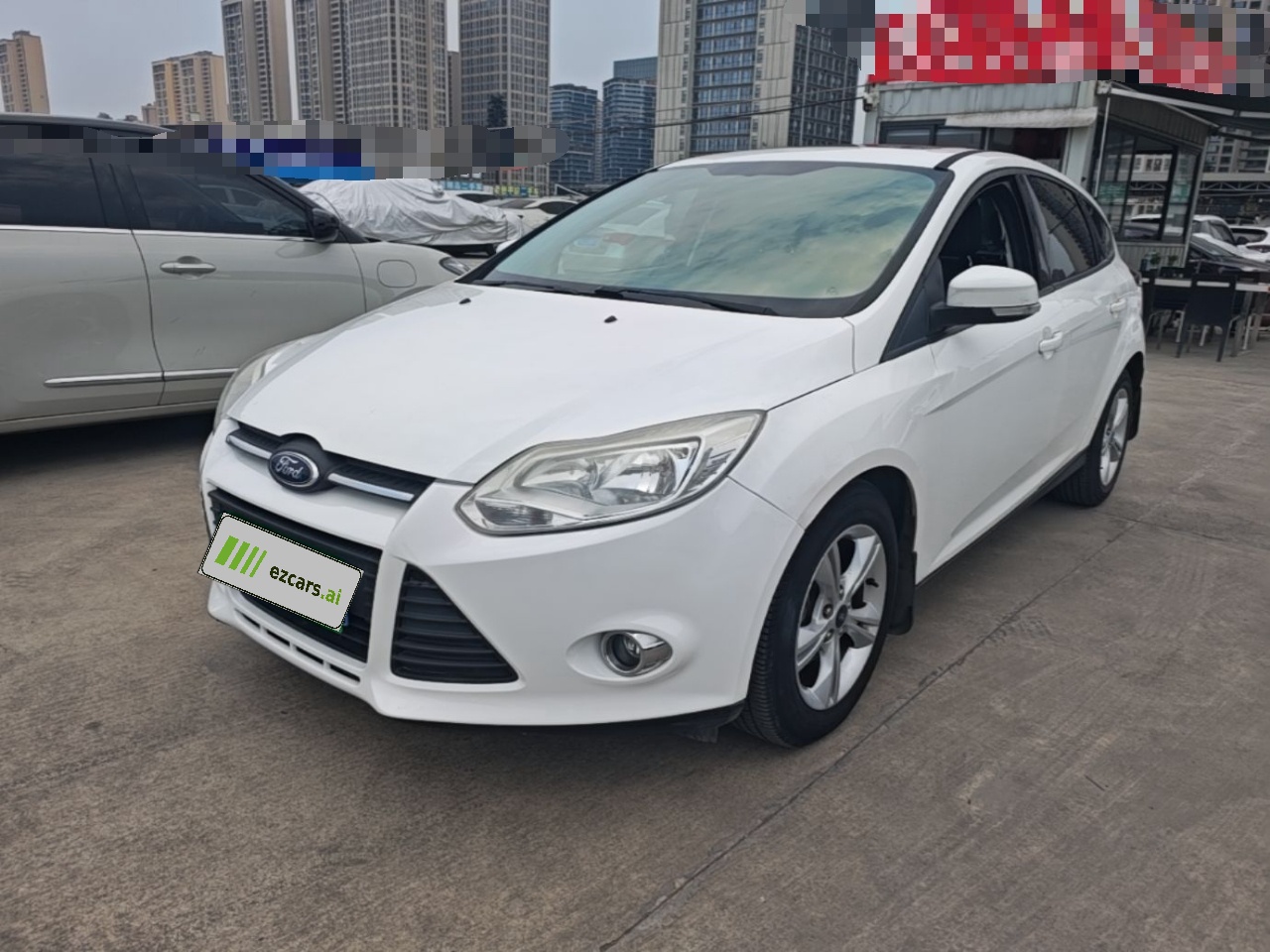 Focus 2012 Hatchback 1.6L AT