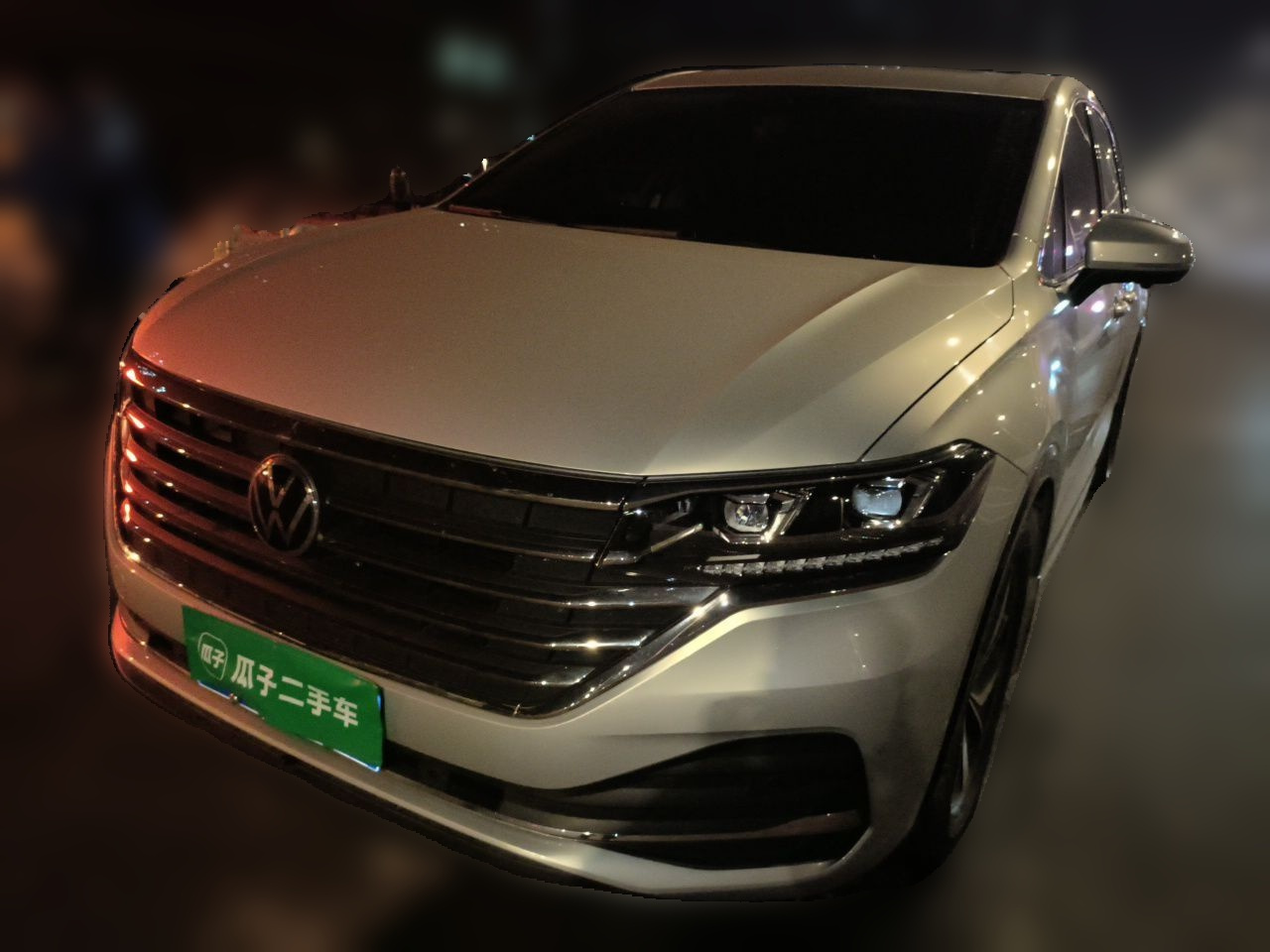 Viloran 2024 330TSI Luxury
