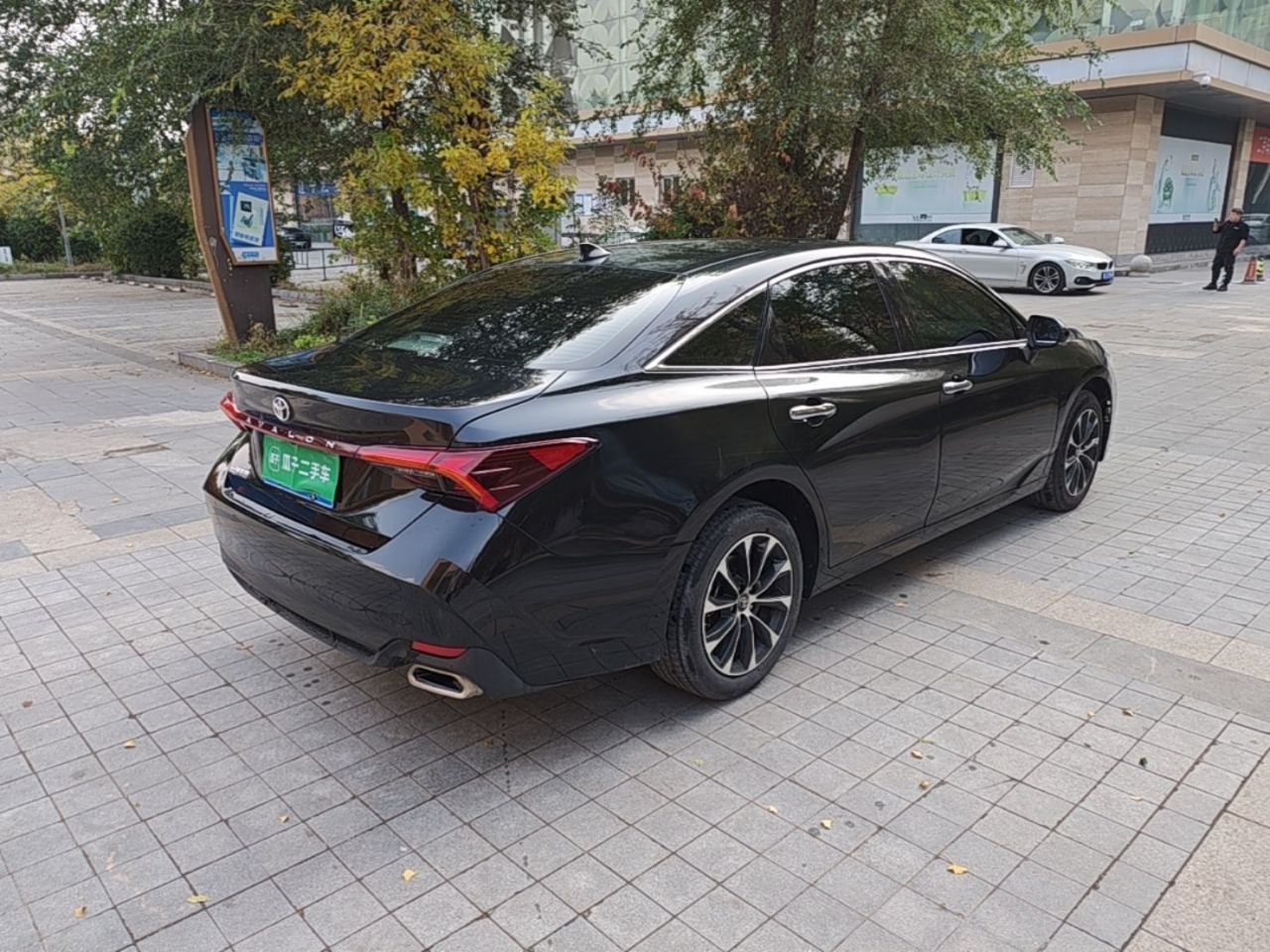 Avalon 2022 2.0L Luxury photo 4