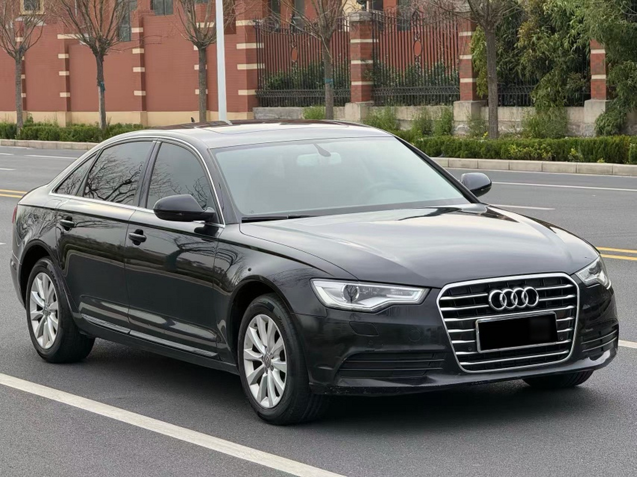 A6L 2014 TFSI Standard photo 3