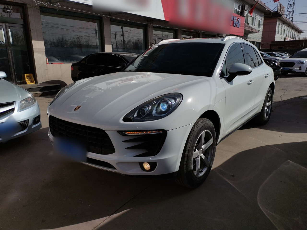 2014 Macan 2.0T