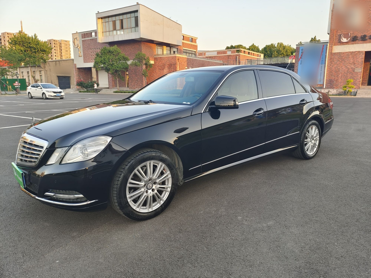 E-Class 2013 E 260 L CGI photo 3