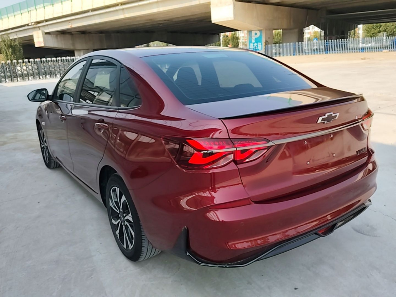 Cruze 2020 Mild Hybrid RS 330T AT photo 4