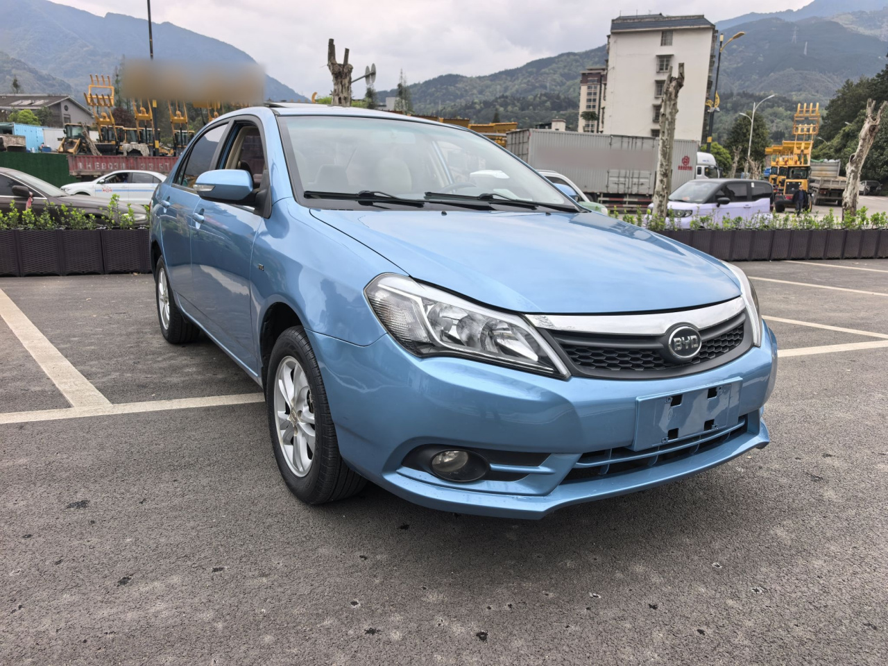 F3 2014 1.5L MT Premium photo 3