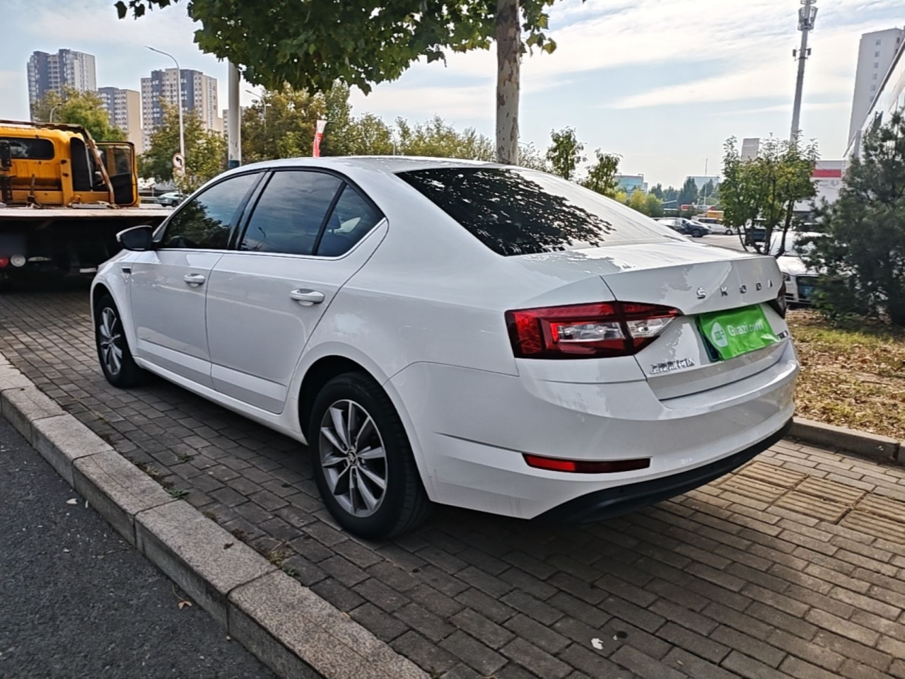 Octavia 2020 1.5L AT Comfort photo 4