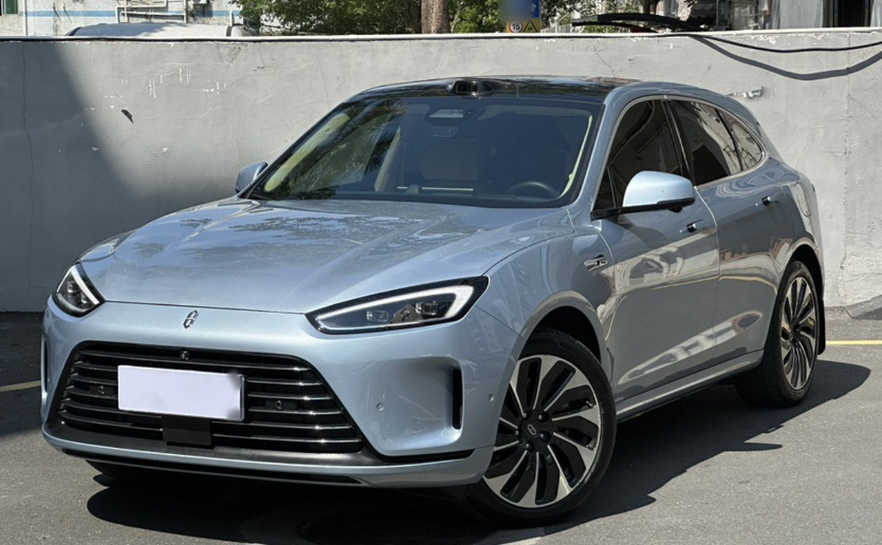 HIMA AITO M5 2023 EREV AWD ADAS