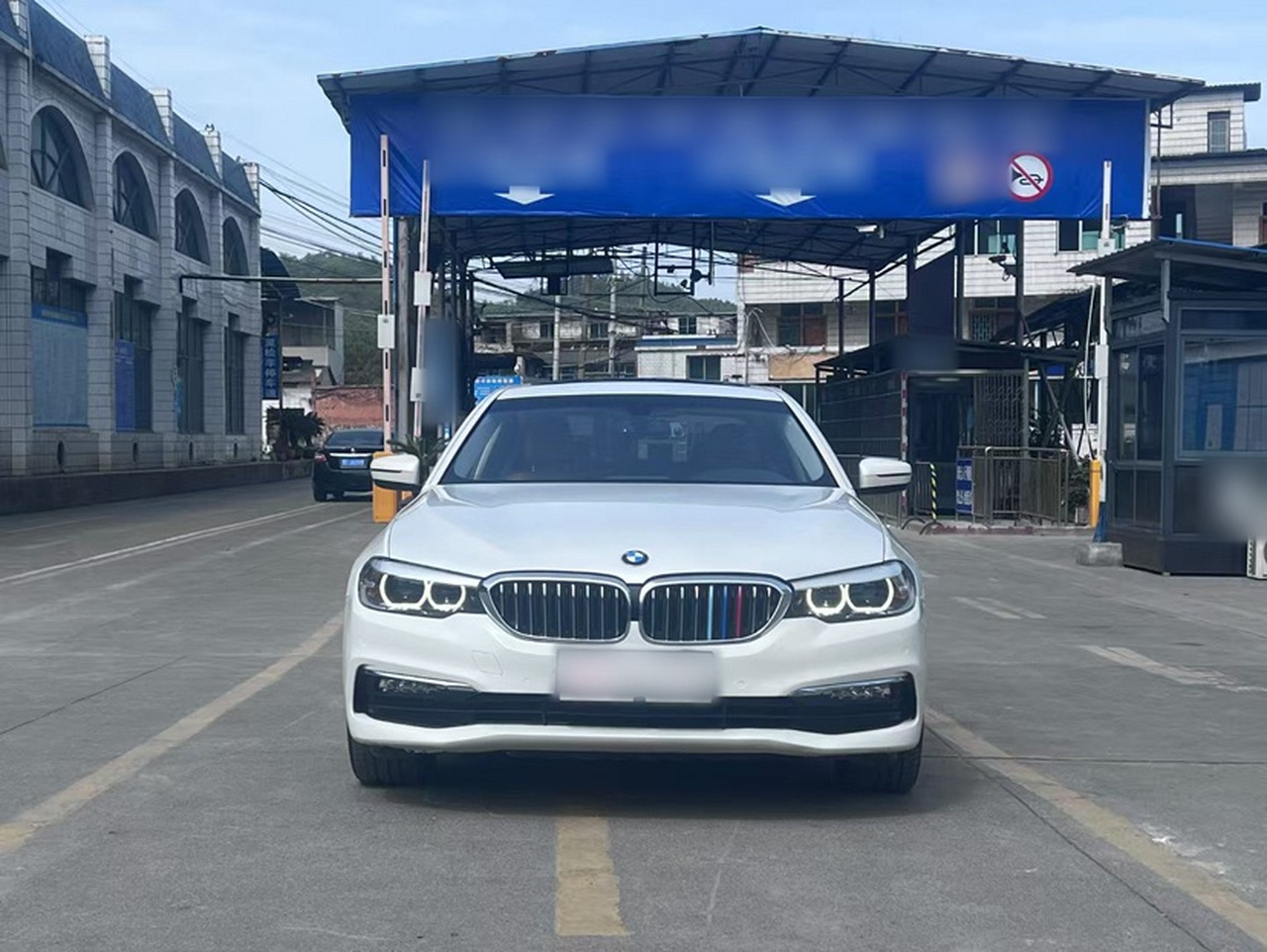 5 Series 2018 528Li Special photo 2