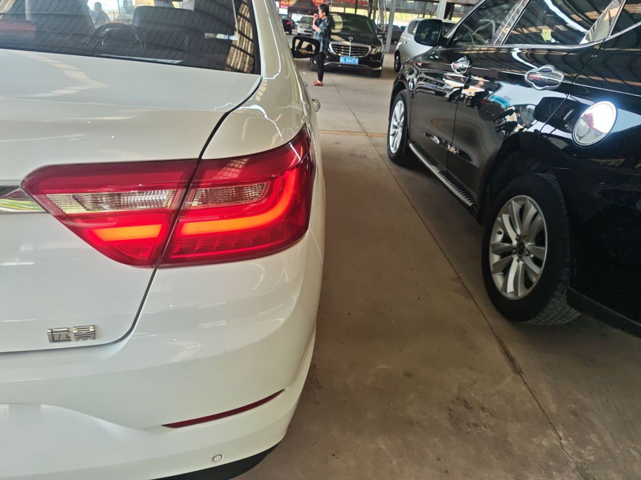 Vision 2020 1.5L CVT photo 2