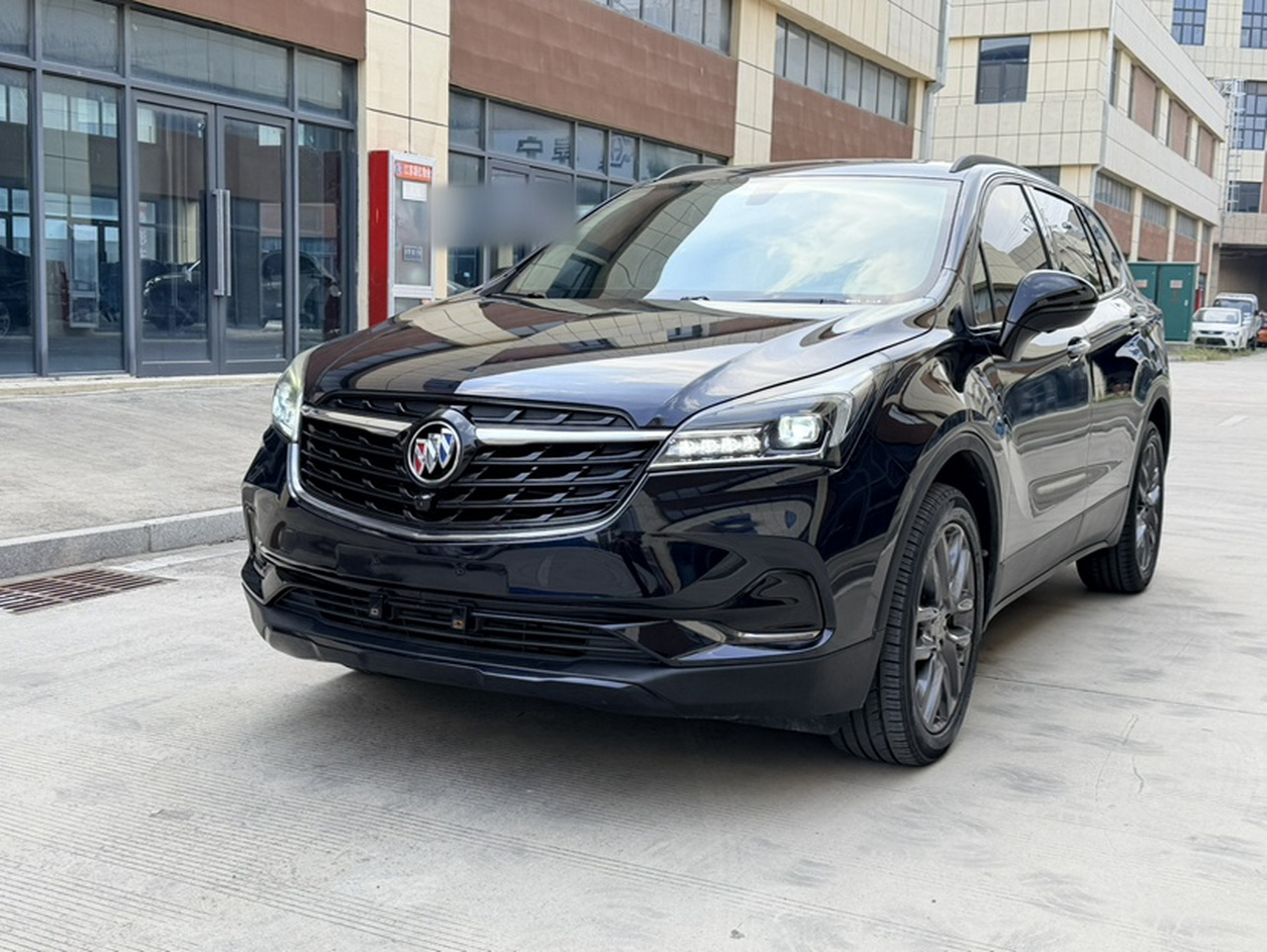 Envision 2020 28T AWD