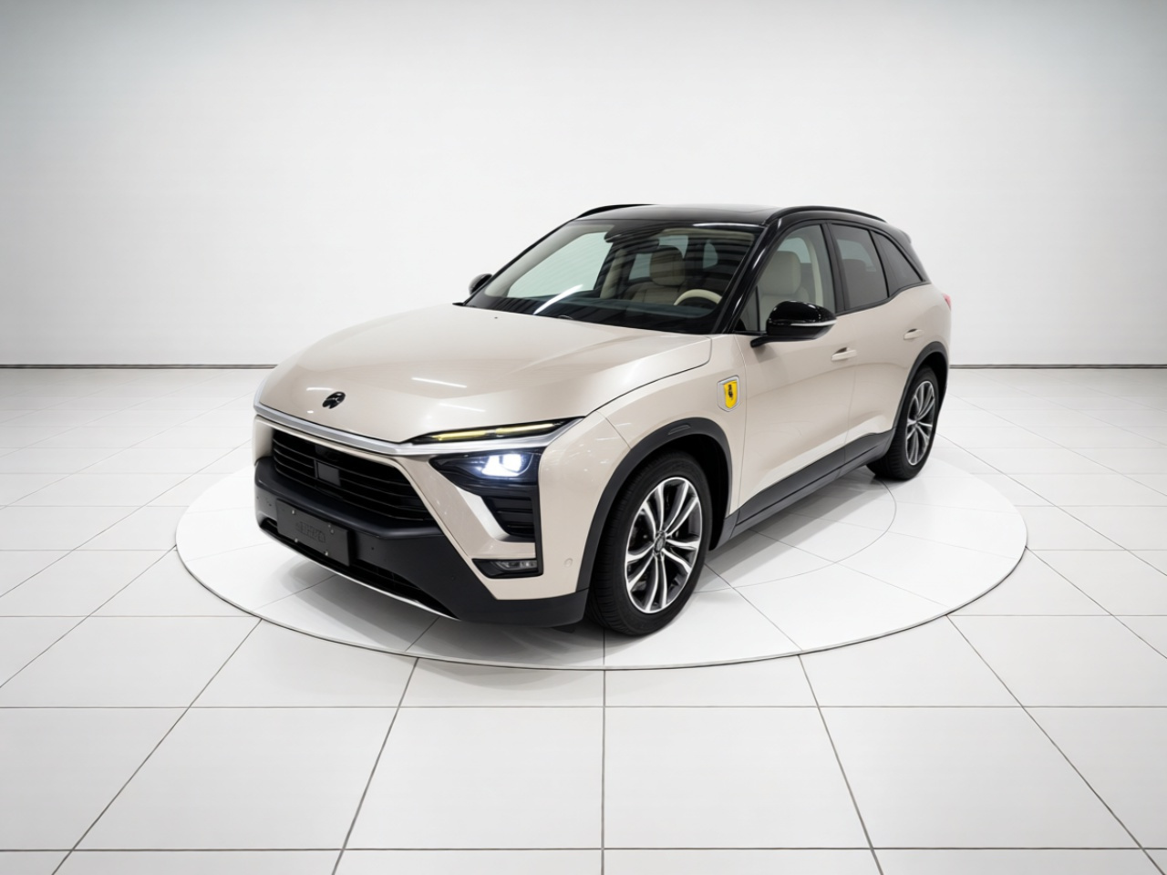 ES8 2018 355KM 6-Seater