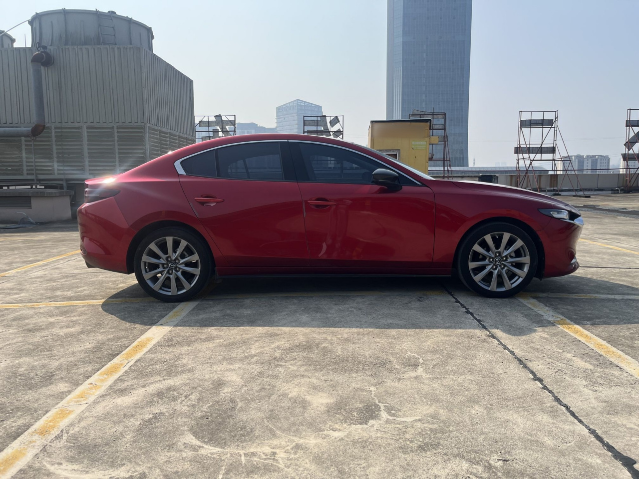 3 Axela 2022 2.0L AT photo 4