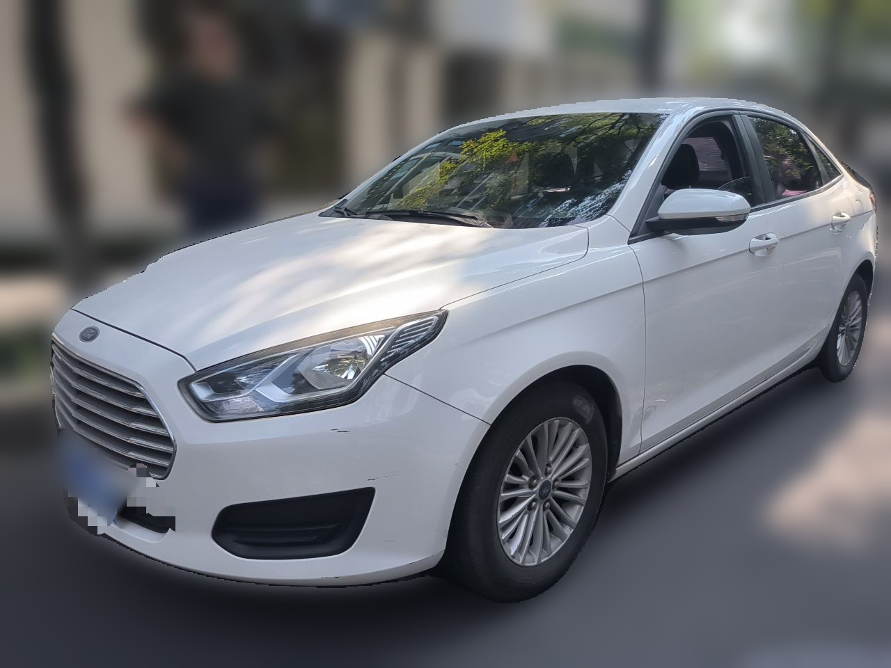Escort 2017 Facelift 1.5L MT Comfort