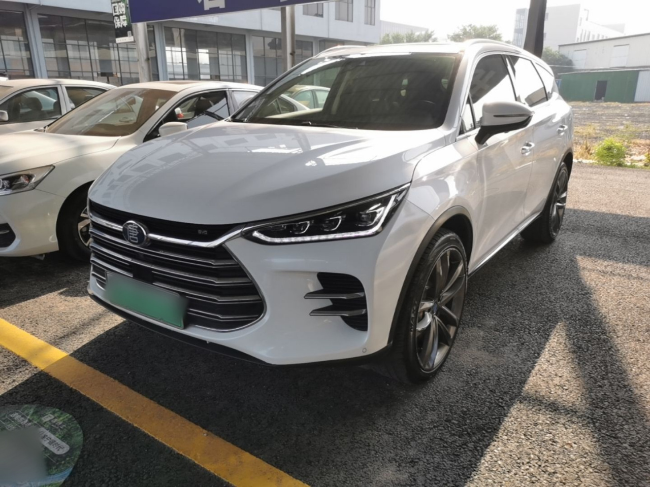 BYD 比亚迪 2018款 DM 2.0T 全时四驱智联创领型 5座 国V
