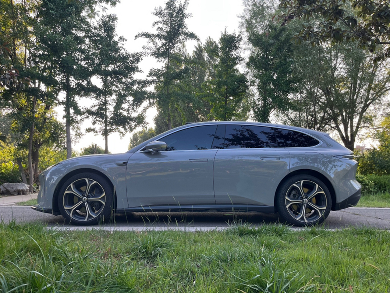 ET5T 2023 75kWh Touring photo 2