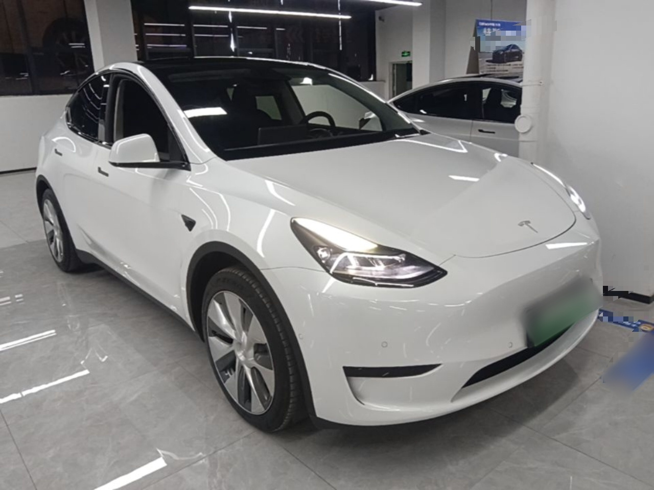 Model Y 2022 Facelift RWD photo 3