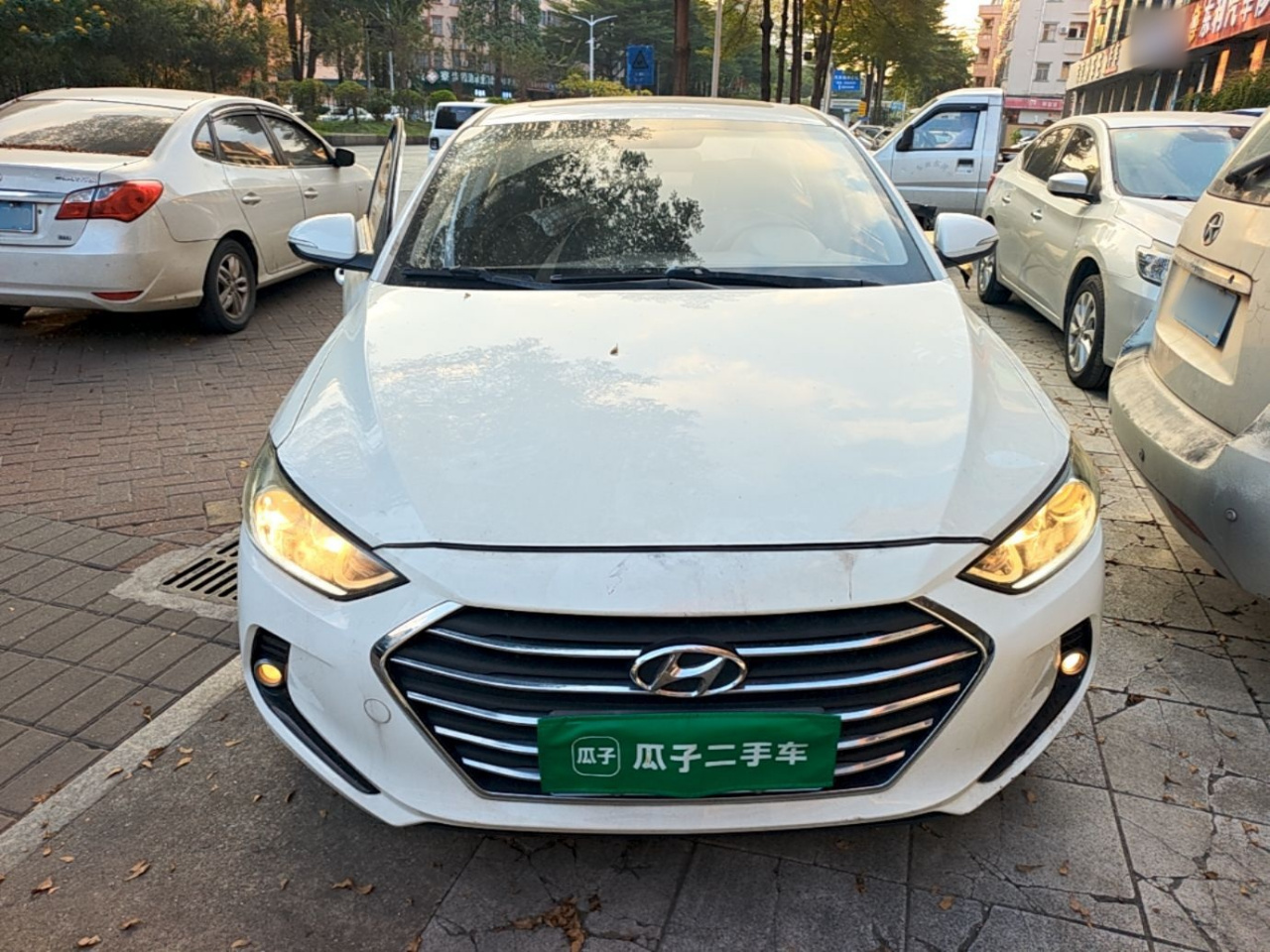Elantra 2016 1.4T DCT photo 2
