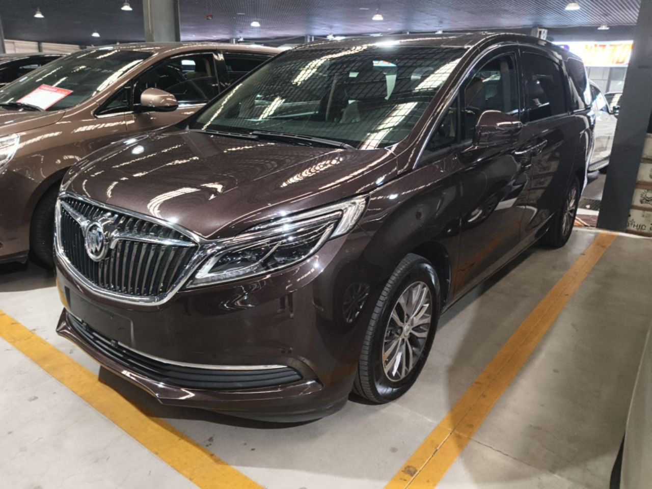 GL8 2017 ES 28T Luxury China V