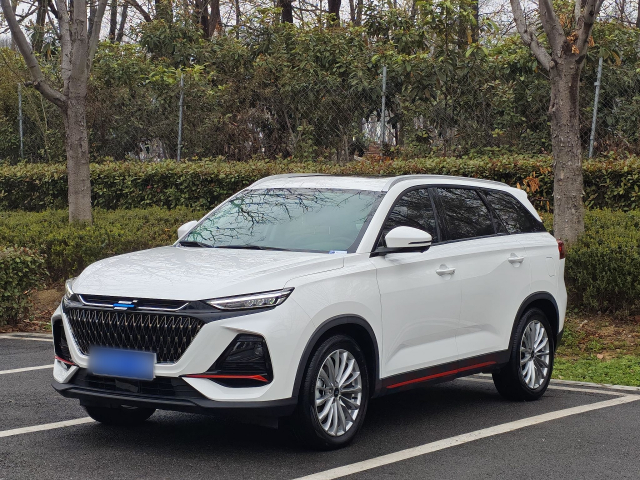 X7 PLUS 2022 1.5T AT Premium