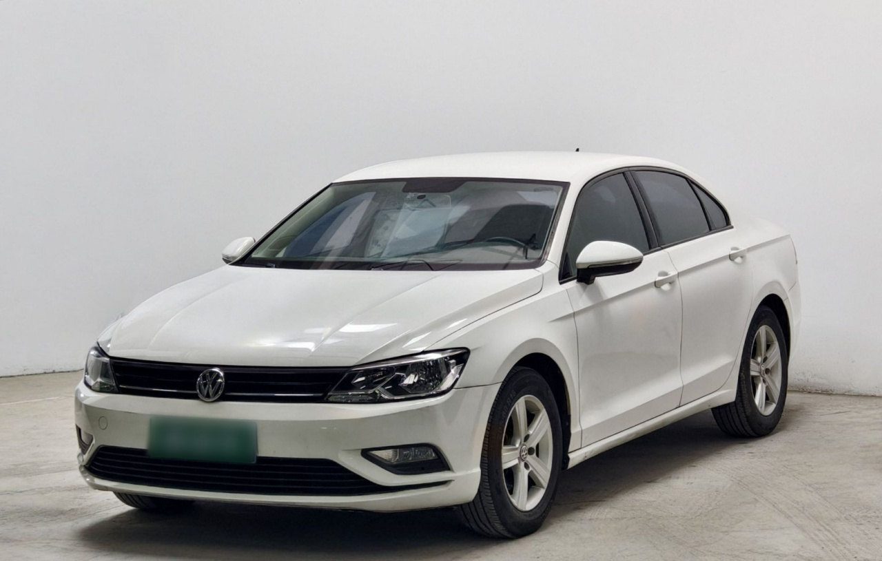 Lamando 2015 230TSI DSG
