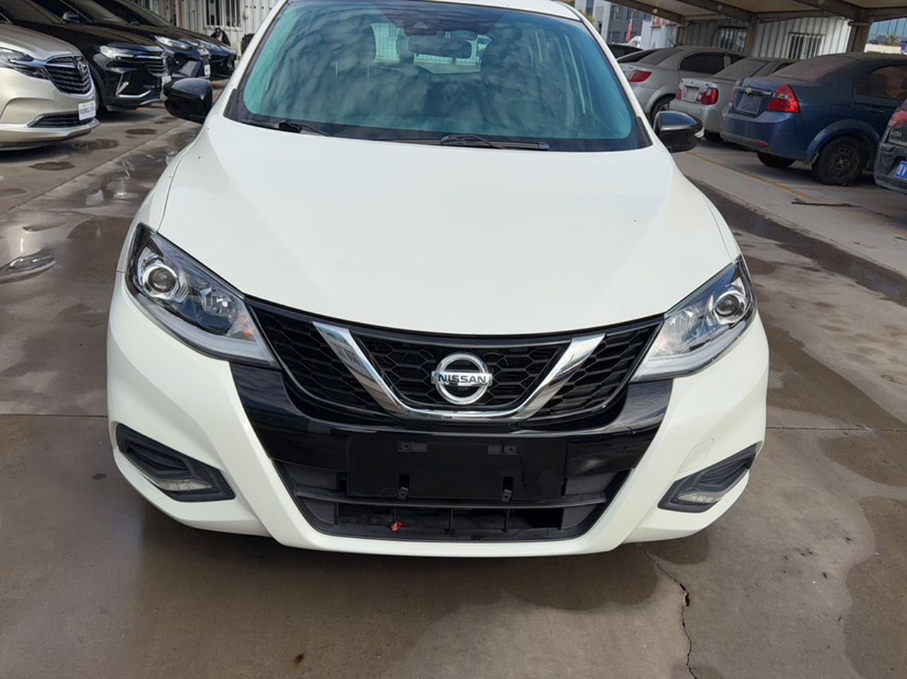 Tiida 2021 1.6L CVT photo 3