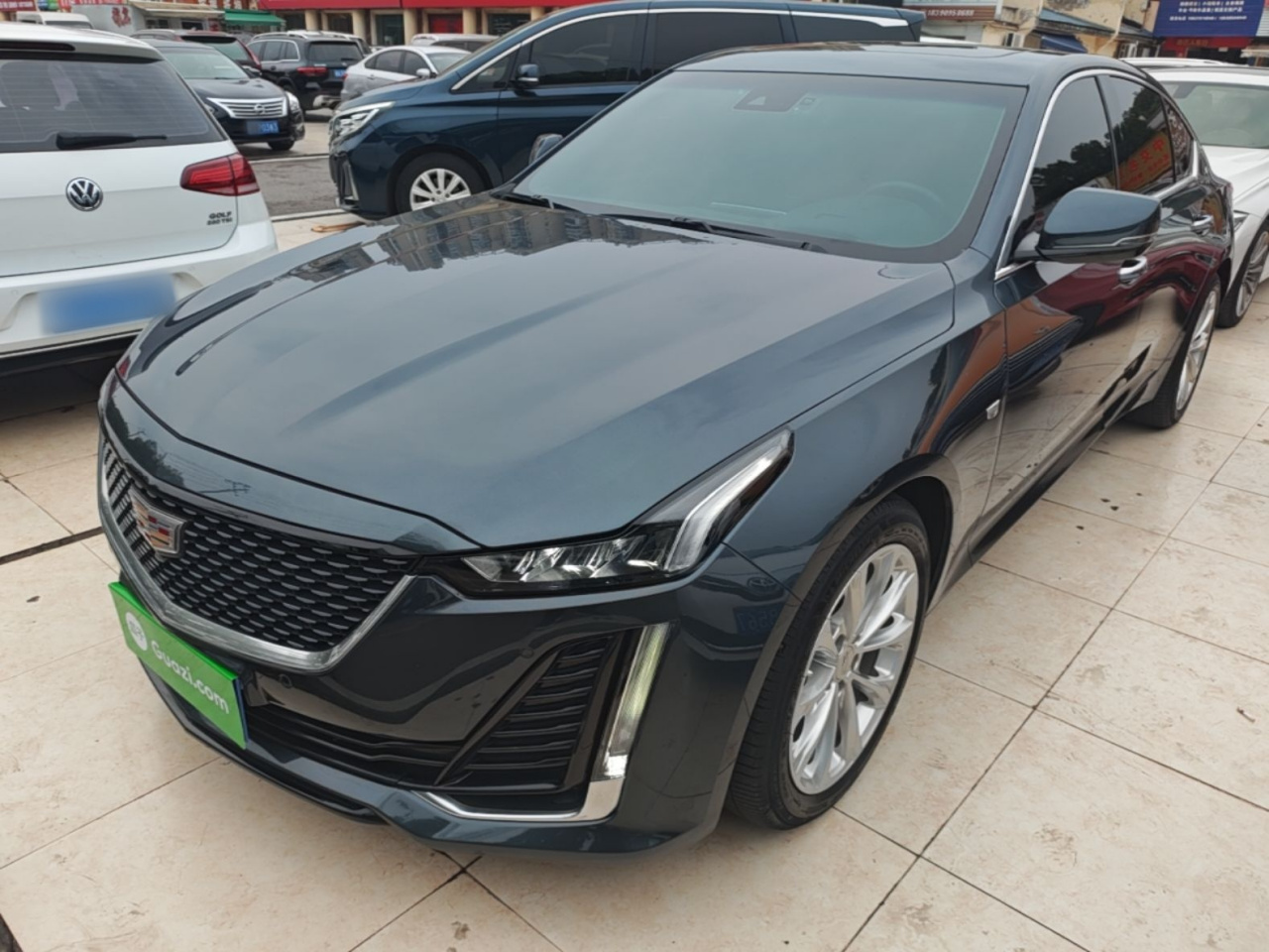 CT5 2022 28T Luxury