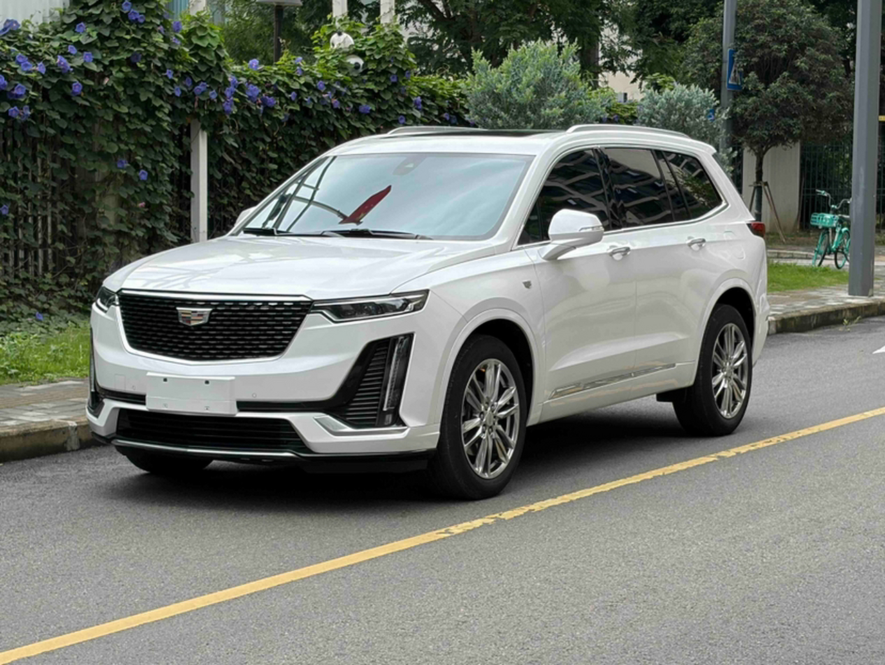 XT6 2022 2.0T 6-Seater AWD Luxury
