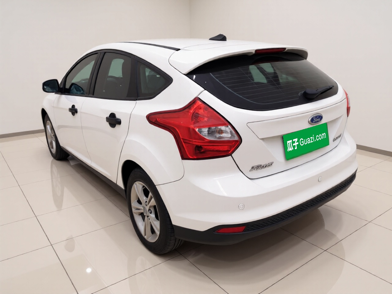 Focus 2012 Hatchback 1.6L AT photo 3