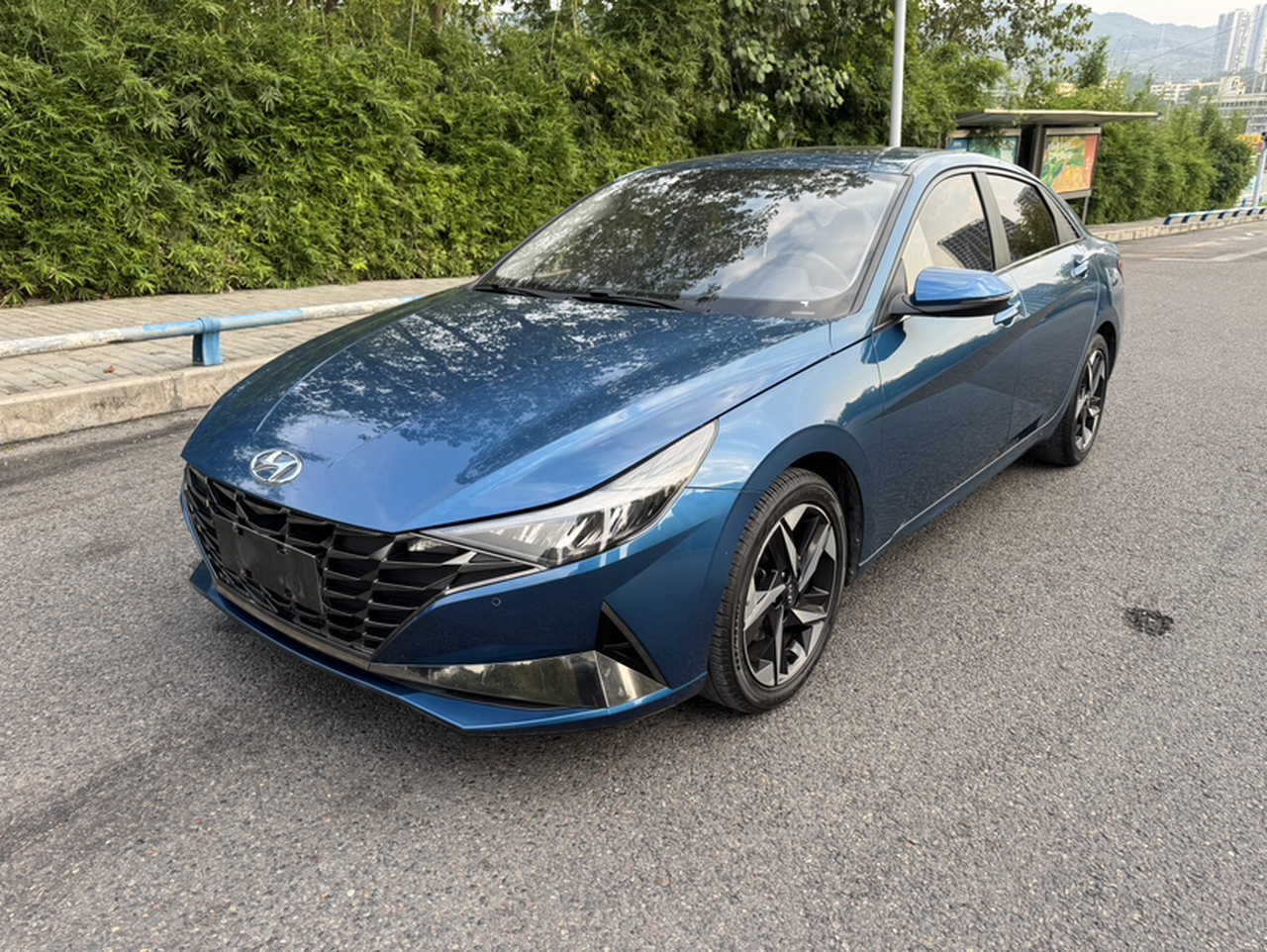 Elantra 2021 1.5L CVT LUX Premium