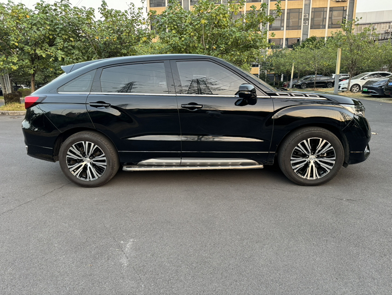 Avancier 2017 370TURBO RWD Luxury photo 5