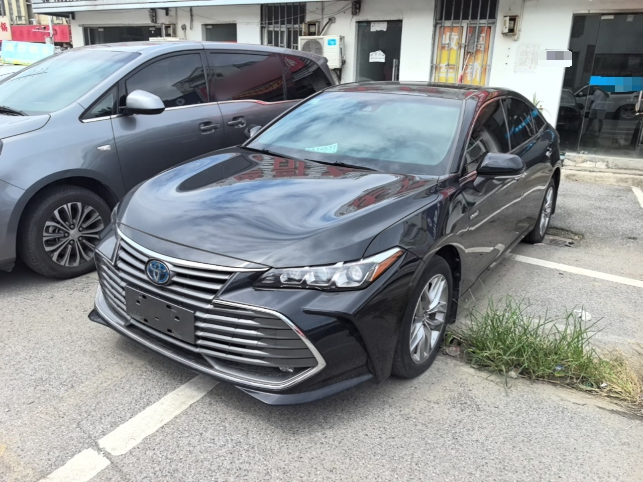 Avalon 2019 Hybrid 2.5L Luxury China VI