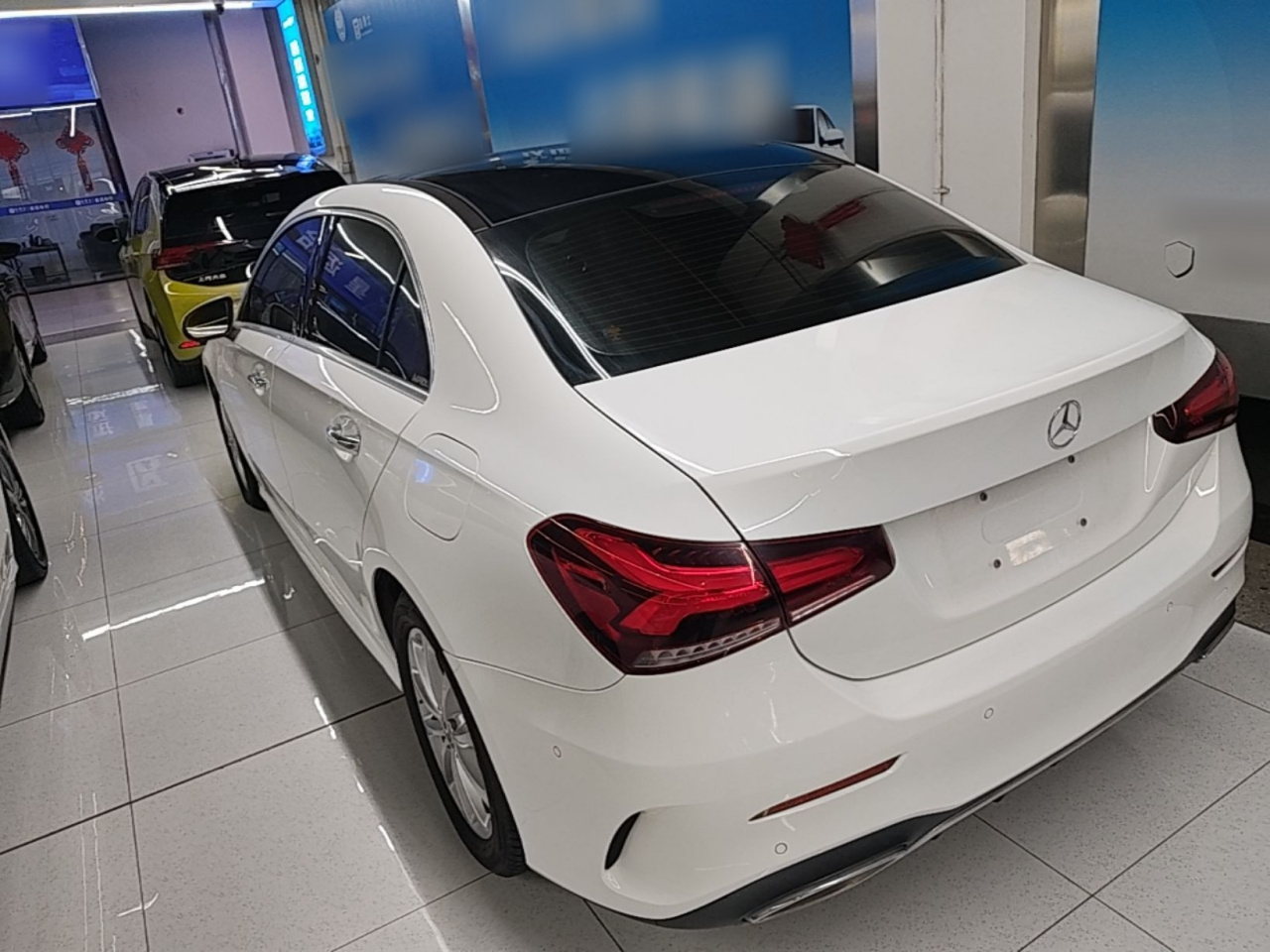 A-Class 2019 A 200 L Sport photo 4