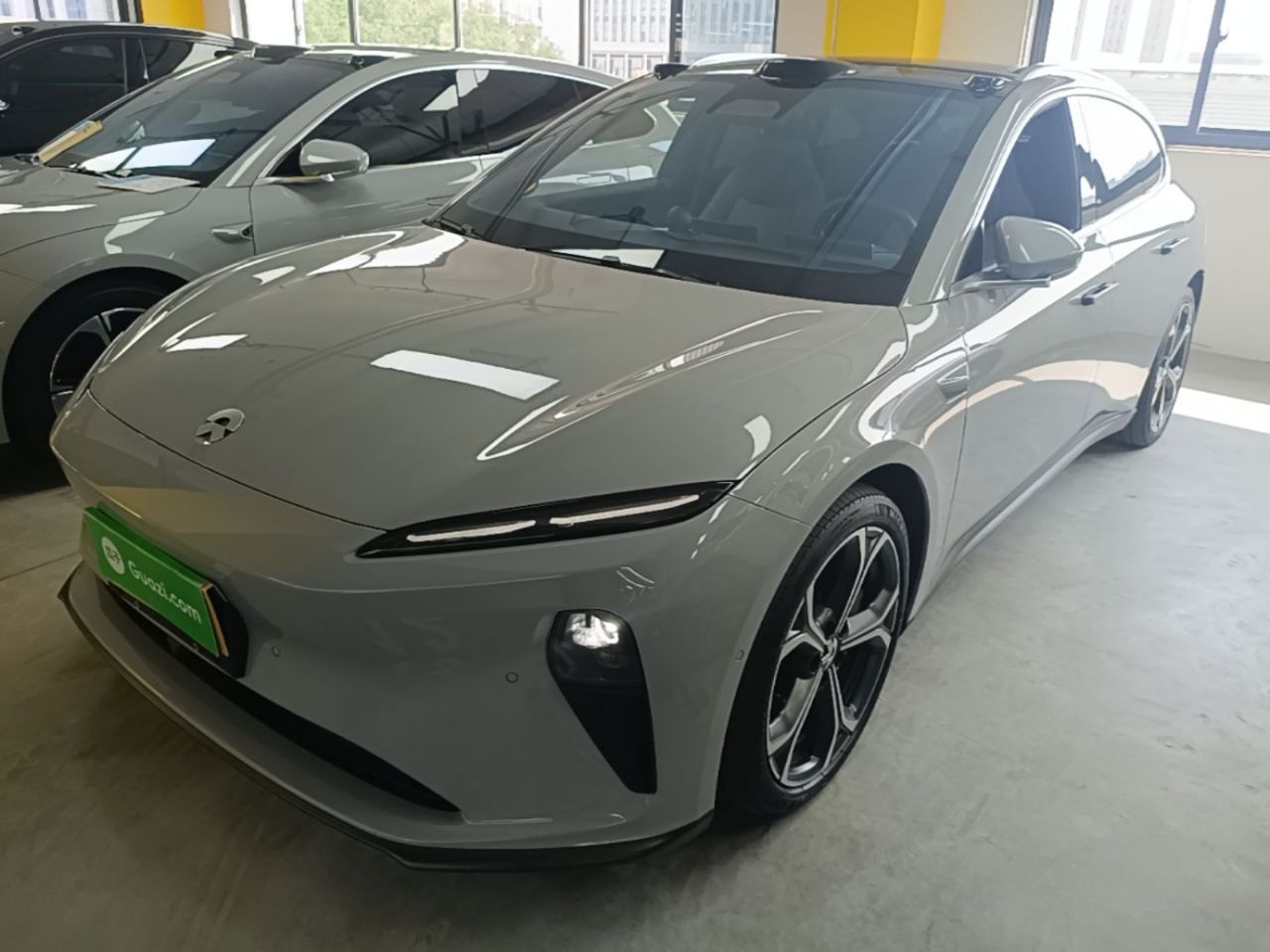 ET5T 2024 75kWh Touring