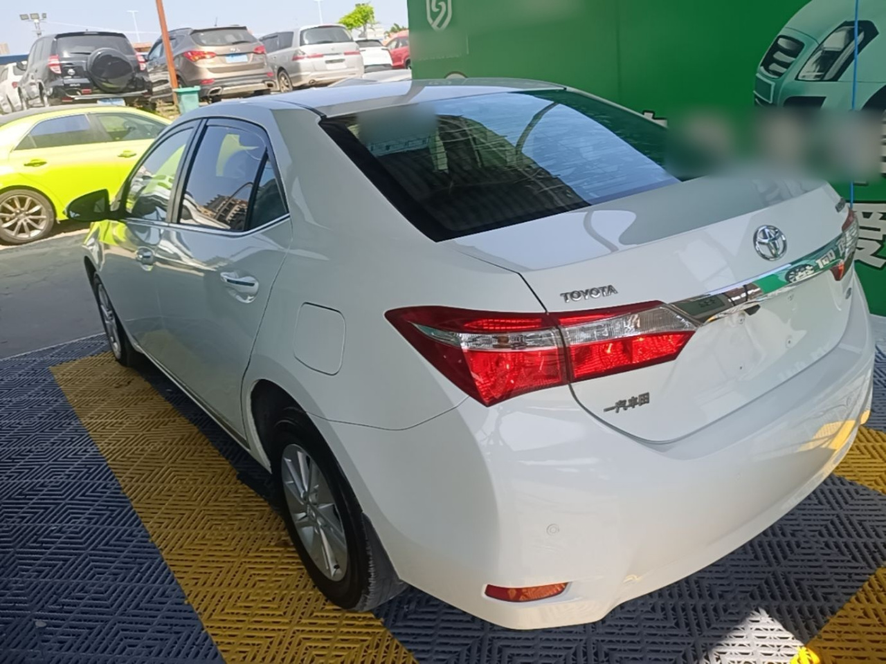Corolla 2014 1.6L CVT GL photo 4