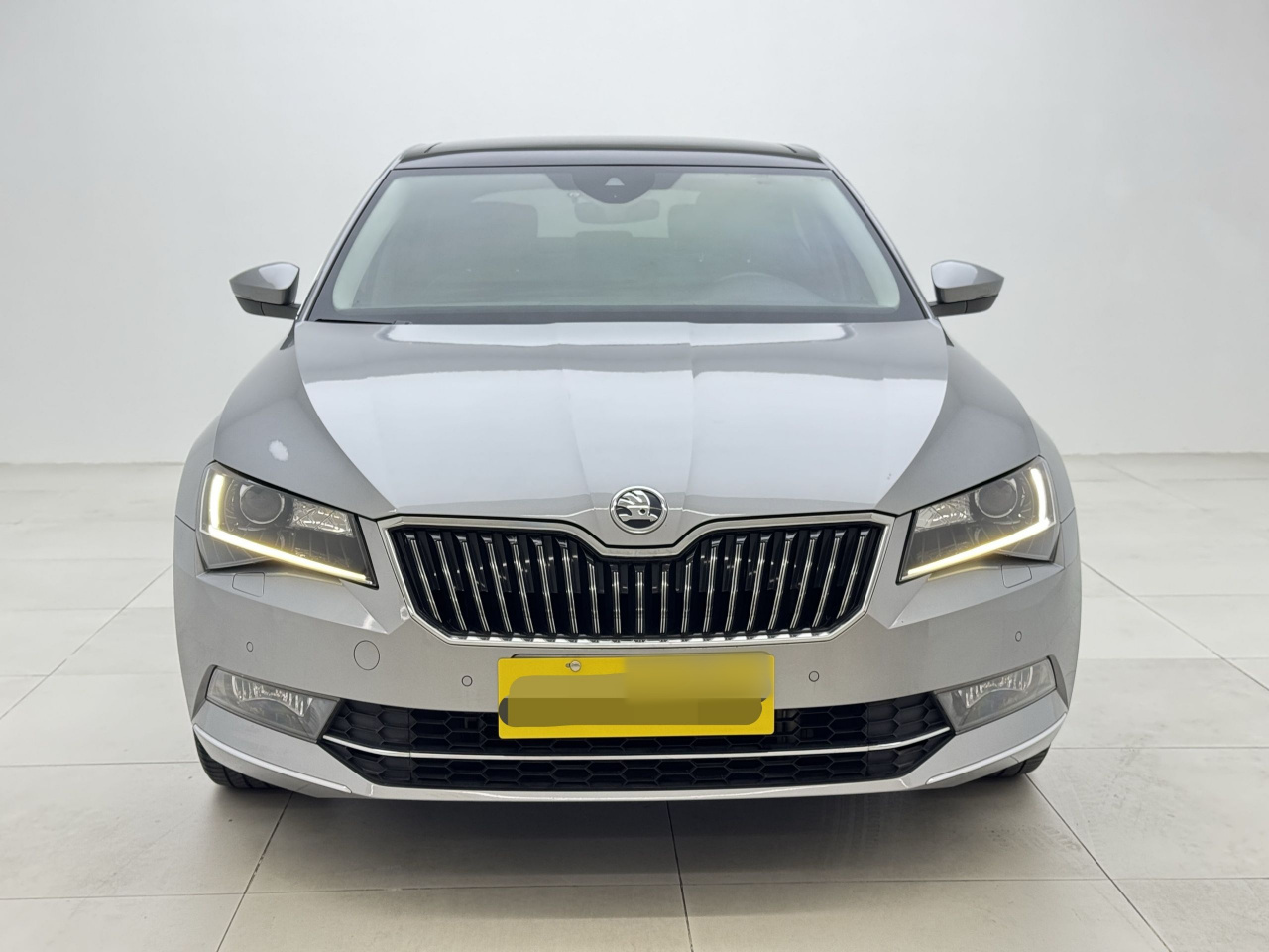 Superb 2016 TSI330 DSG photo 2