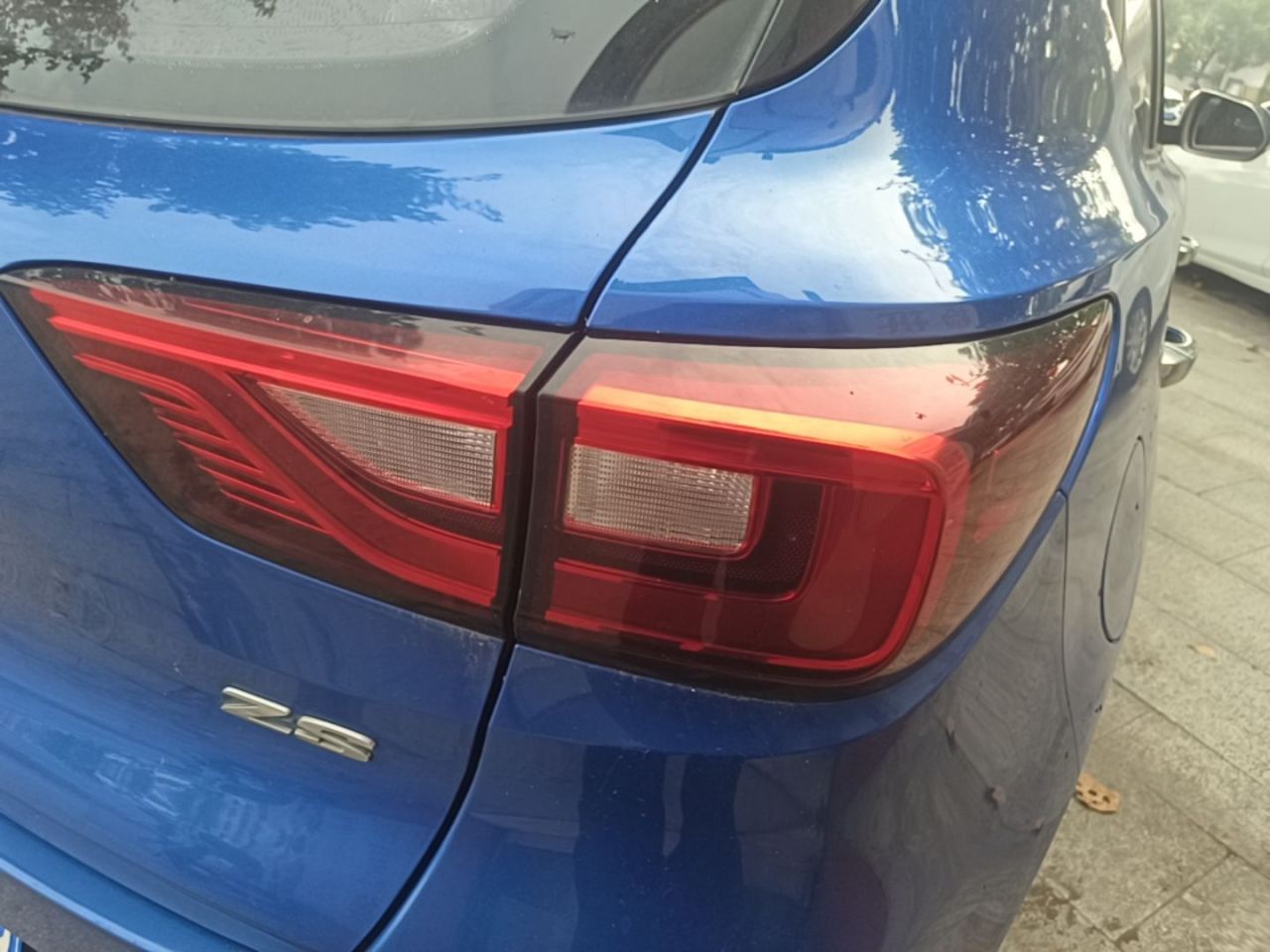 ZS 2017 1.5L AT Exclusive photo 2