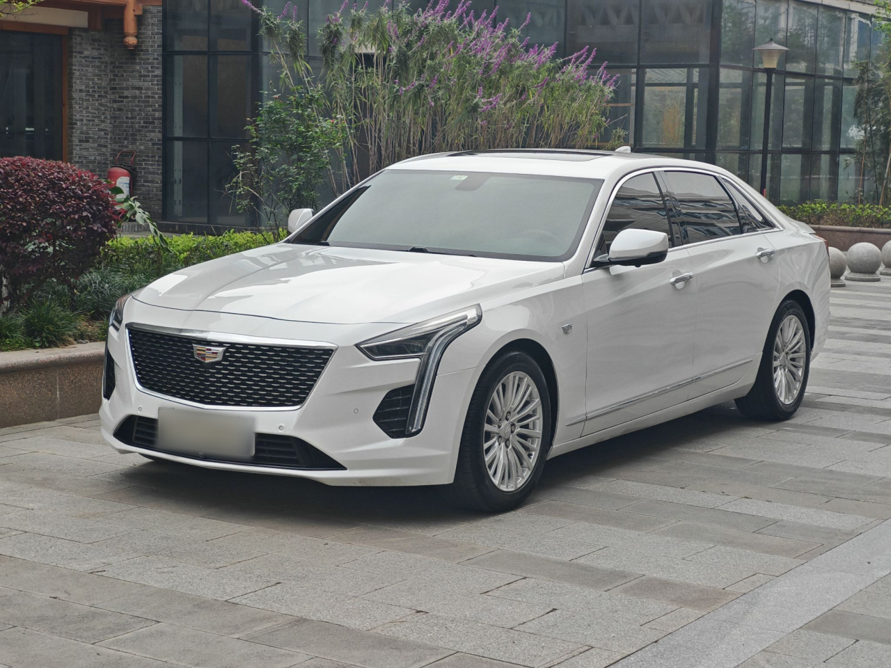CT6 2019 28T Fashion