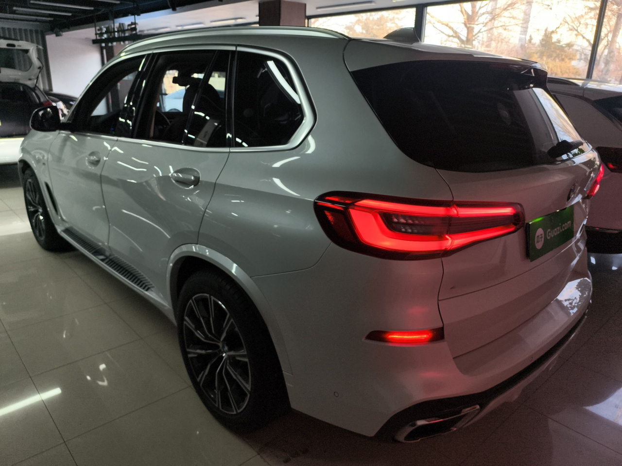 X5 Imported 2019 xDrive40i M Sport Package photo 4