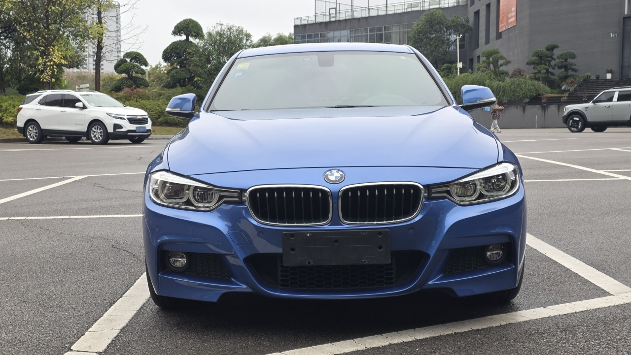 3 Series 2018 320i M Sport Package photo 3