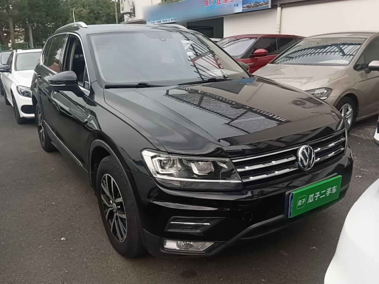 Tiguan L 2018 330TSI AT RWD Luxury photo 3