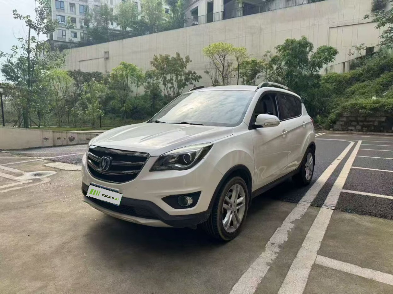 CS35 2017 1.6L MT Luxury