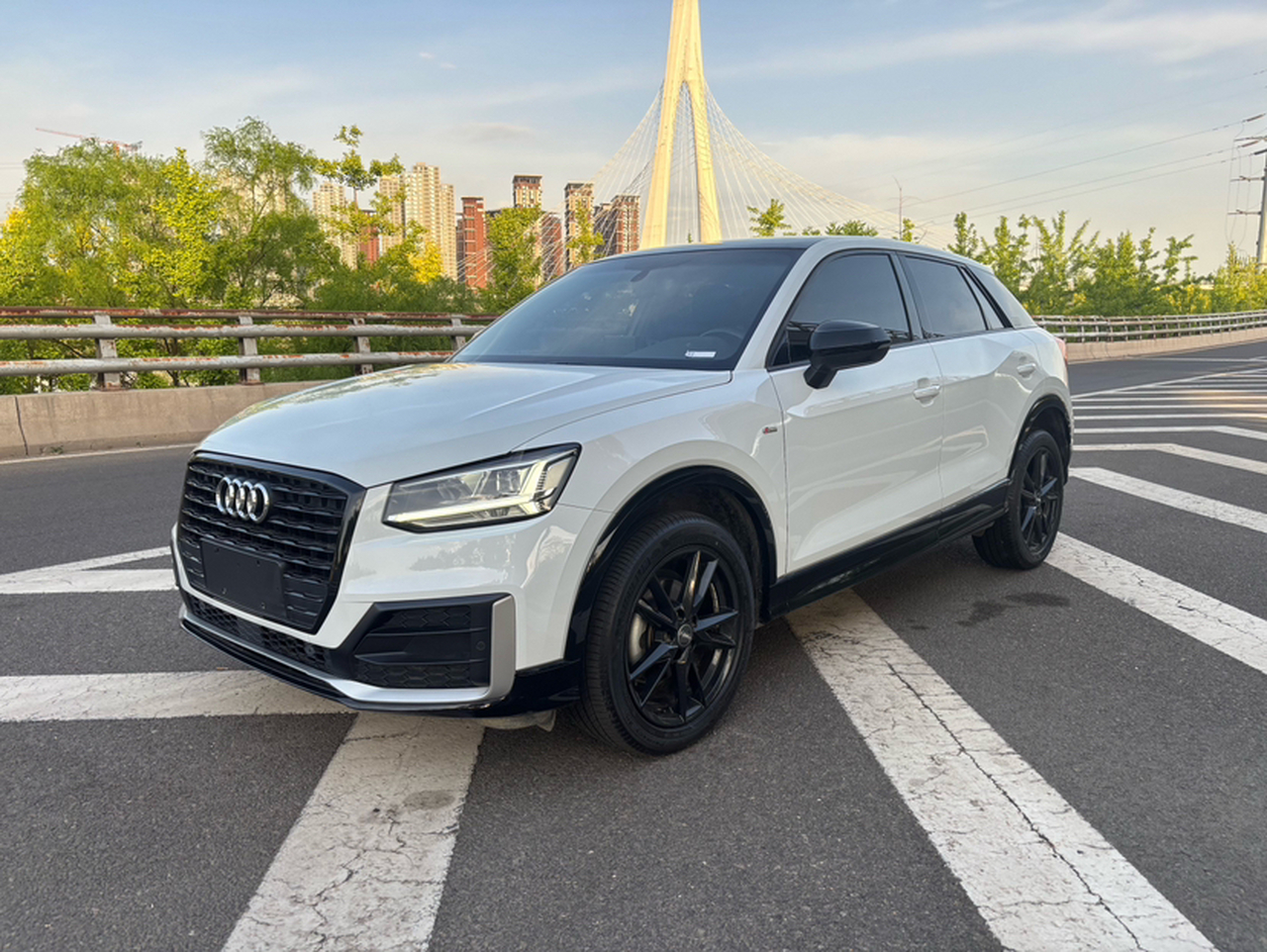 Q2L 2020 35 TFSI Progressive Dynamic