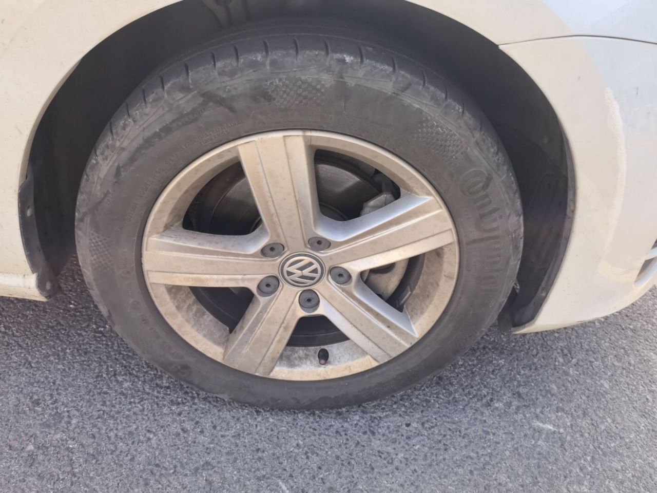Golf 2015 1.6L AT Comfort photo 2