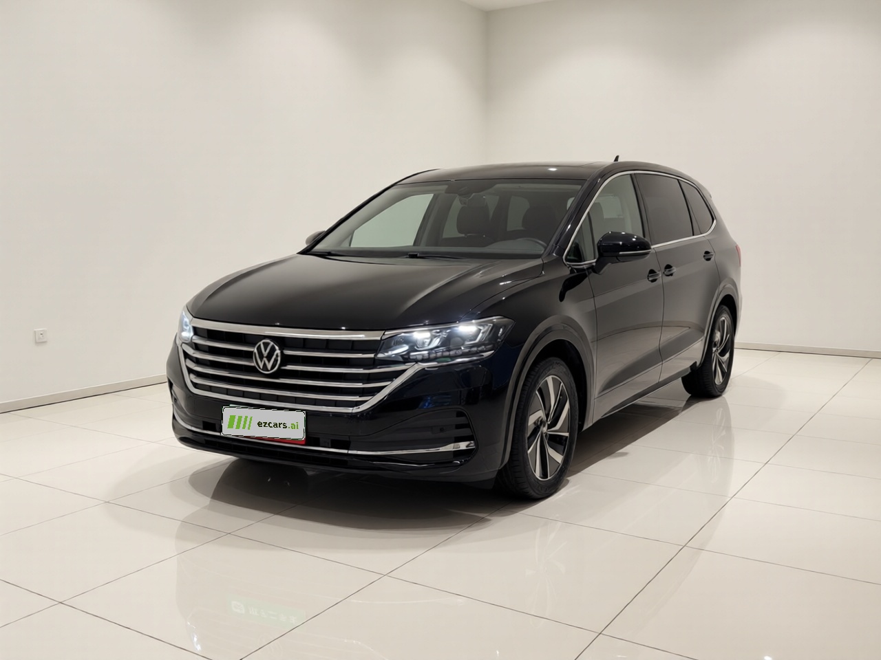 Viloran 2020 330TSI Luxury