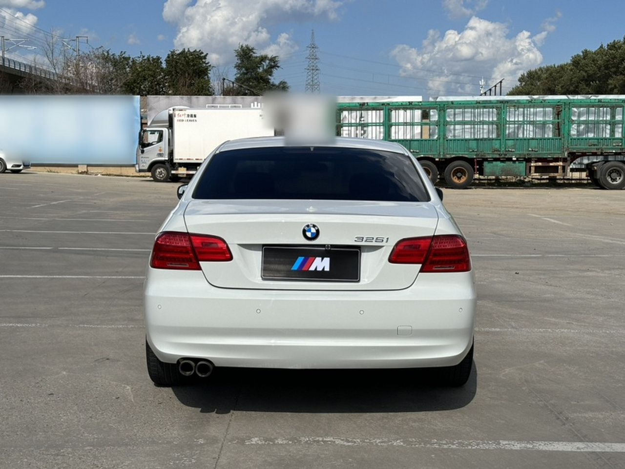 3 Series Imported 2011 325i 2-Door Coupe photo 5
