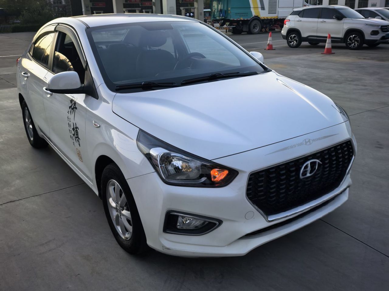 Verna 2017 1.4L MT China VI photo 3