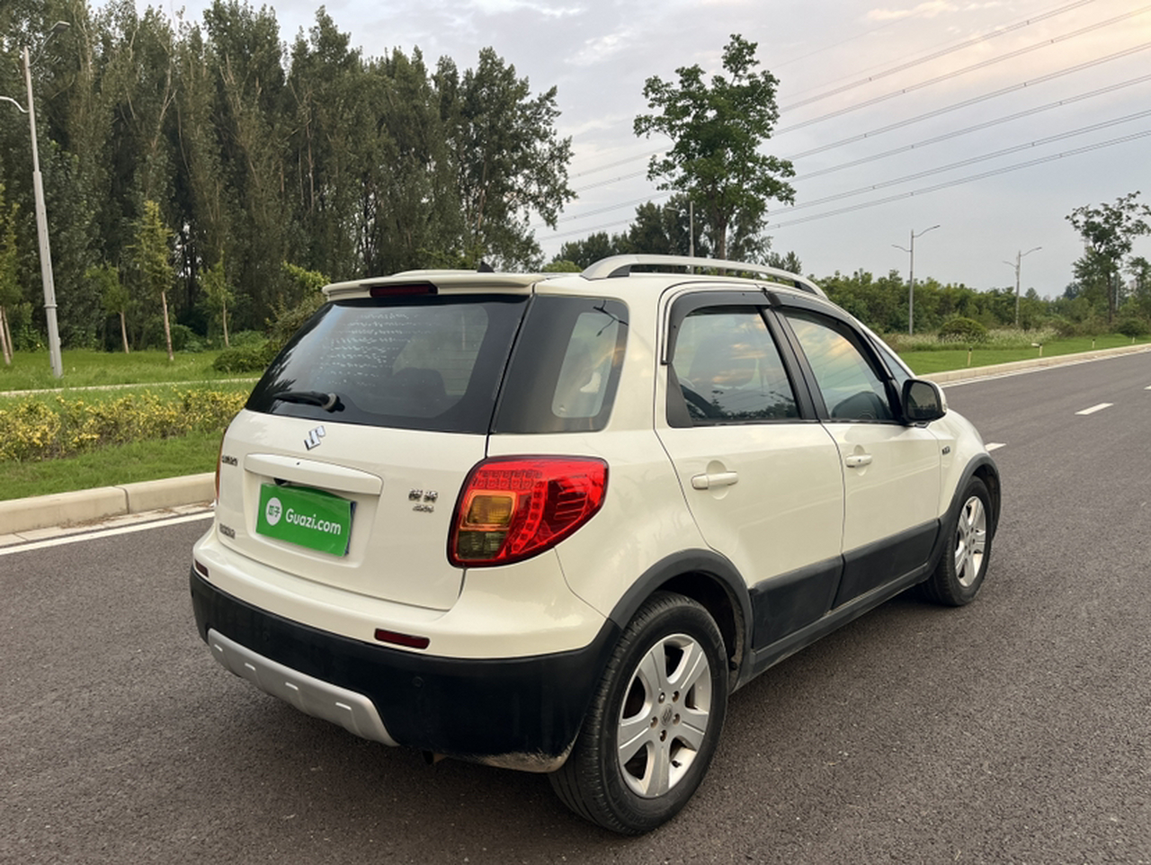 SX4 2013 1.6L AT Sport photo 3